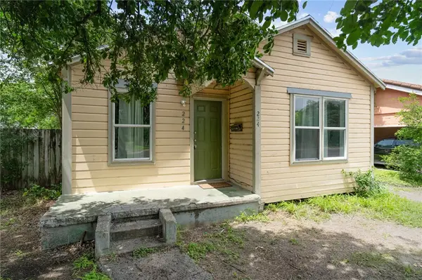 224 W Santa Gertrudis Street, Kingsville, TX 78363