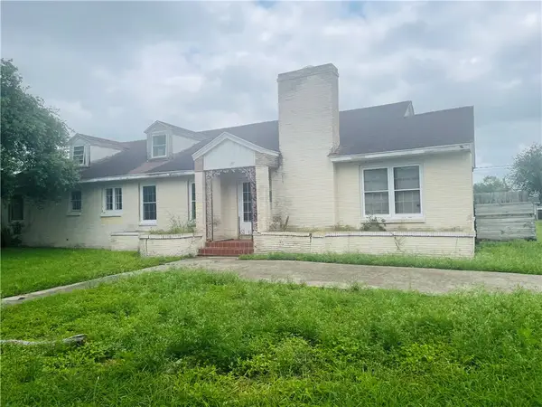 626 Fetick Avenue, Taft, TX 78390