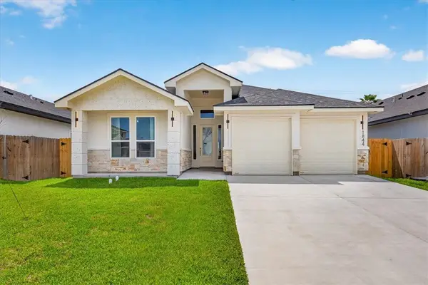 1844 Spoonbill Drive, Portland, TX 78374