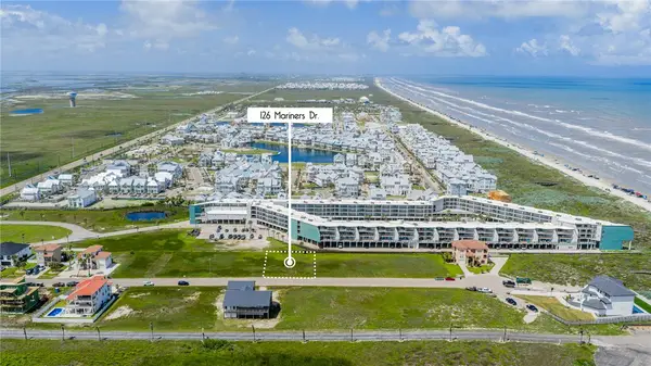 126 Mariners Drive, Port Aransas, TX 78373
