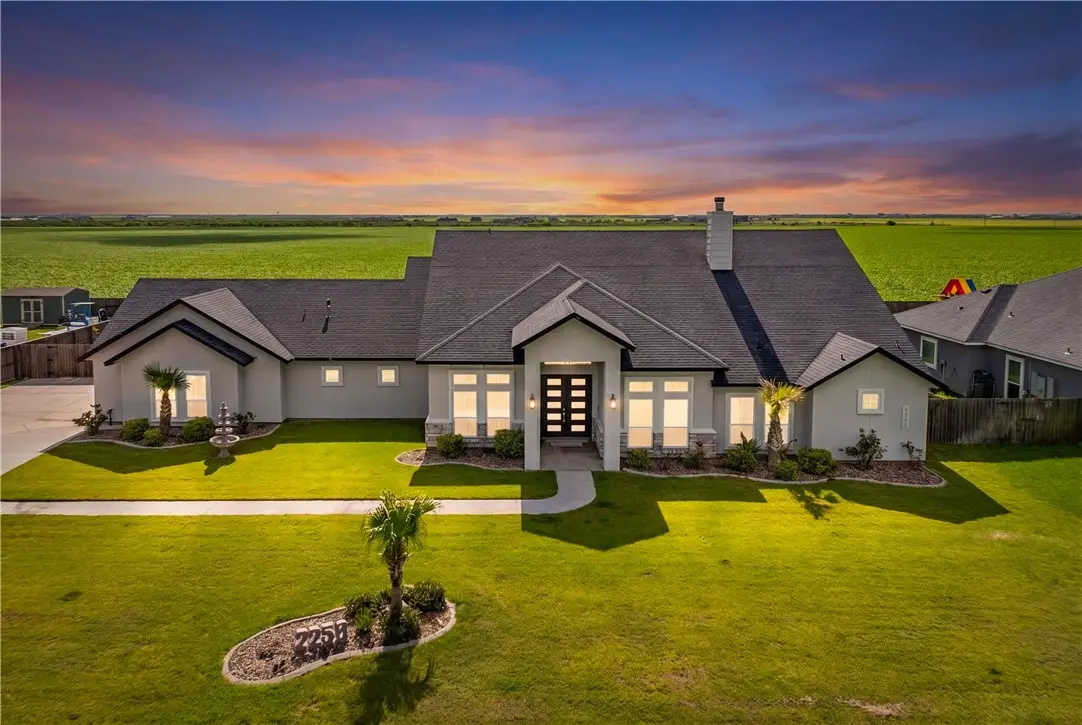 2258 Loxley Drive, Corpus Christi, TX 78415 - #1