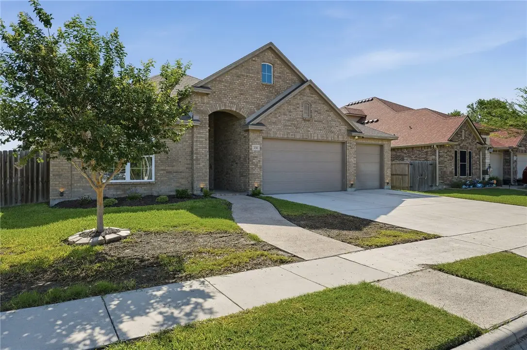 331 Gulfton Drive, Portland, TX 78374 - #1