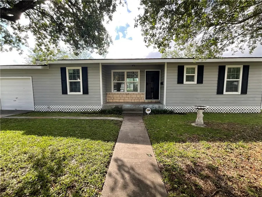 4940 Mokry Drive, Corpus Christi, TX 78415 - #3