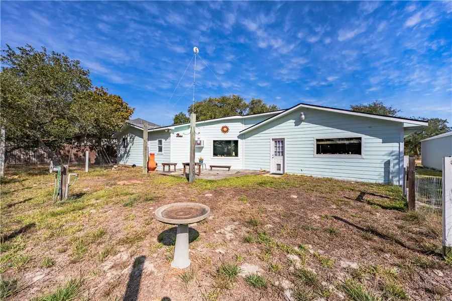5 Circle Lake Drive, Rockport, TX 78382 - #3