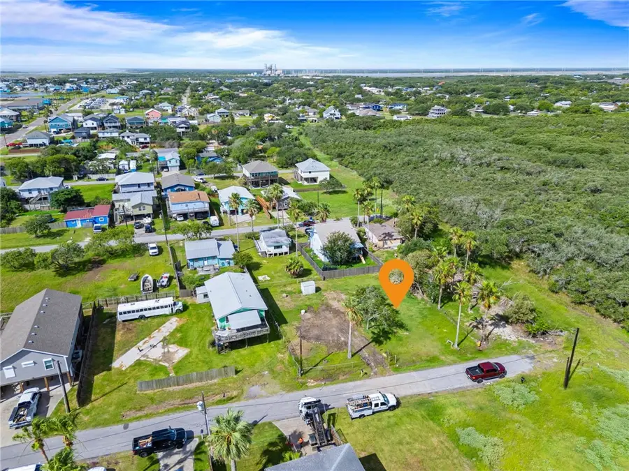 229 Riverdale Drive, Corpus Christi, TX 78418 - #2