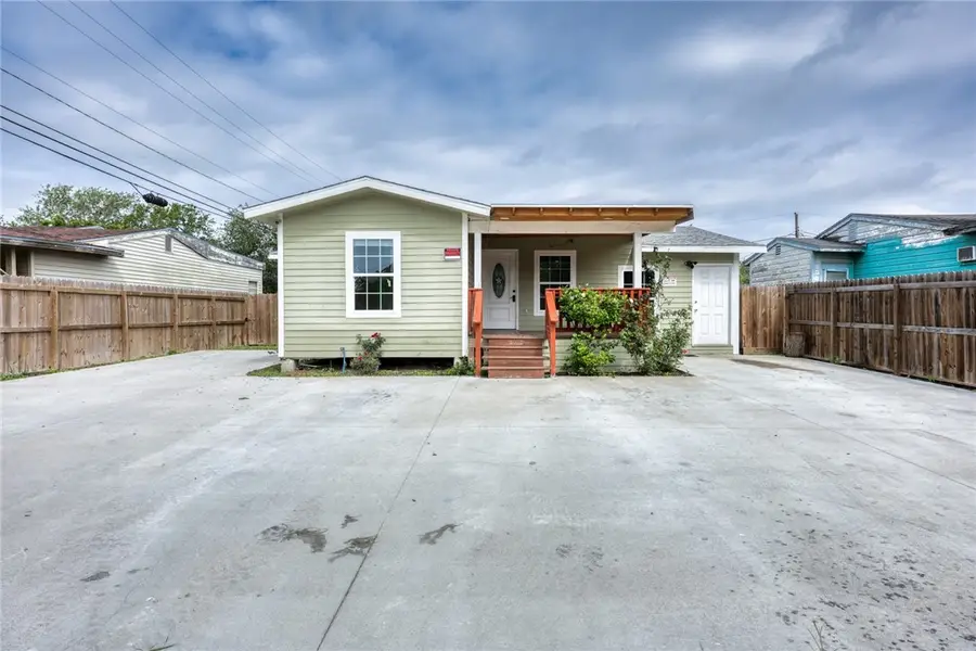 2729 Elizabeth Street, Corpus Christi, TX 78404 - #3