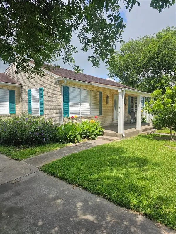 3105 Austin Street, Corpus Christi, TX 78404