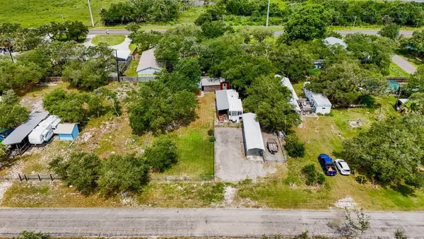 118 & 119 Donnie, Rockport, TX 78382