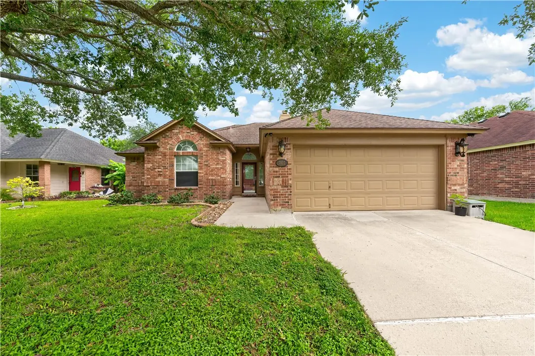 7802 Jim Wells Drive, Corpus Christi, TX 78413 - #1