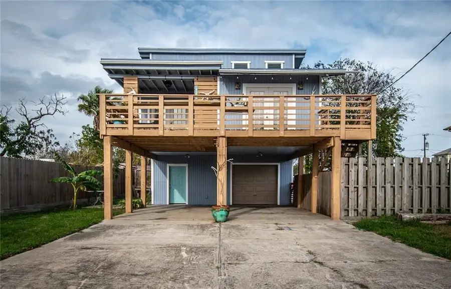 938 E Lakeside Drive, Corpus Christi, TX 78418 - #3