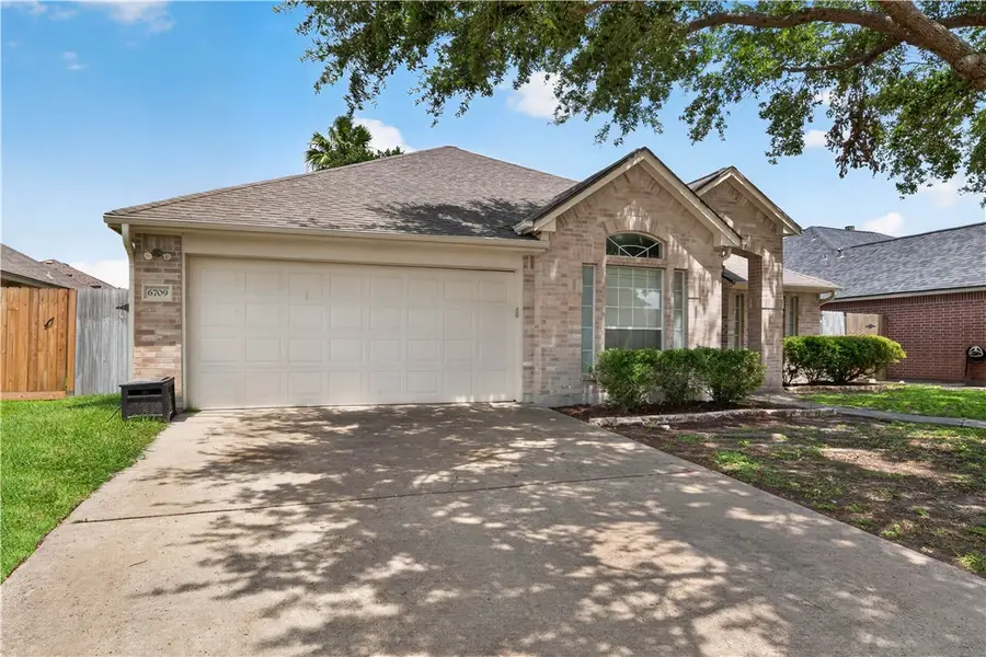 6709 Tudor Drive, Corpus Christi, TX 78414 - #2