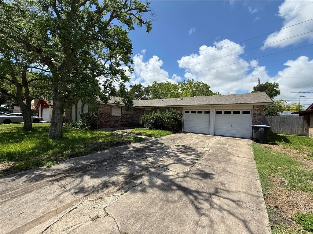 3741 Oday Parkway, Corpus Christi, TX 78415 - #1