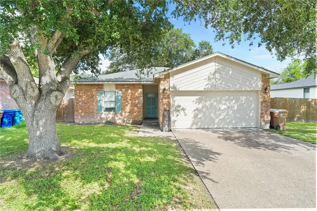 11417 Woodway Creek Drive, Corpus Christi, TX 78410 - #1