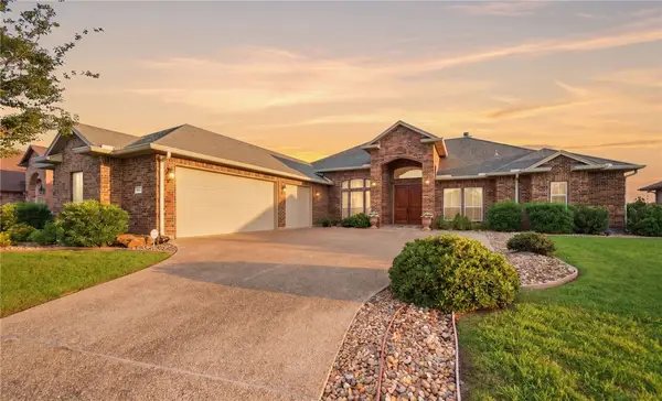 6410 Coronation Drive, Corpus Christi, TX 78414