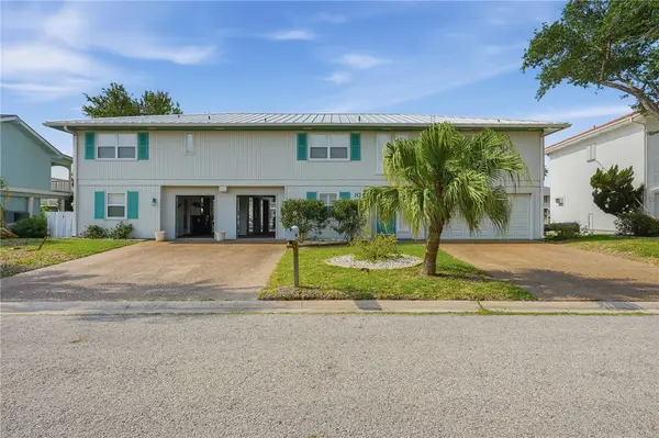 10 Catalina Drive, Rockport, TX 78382