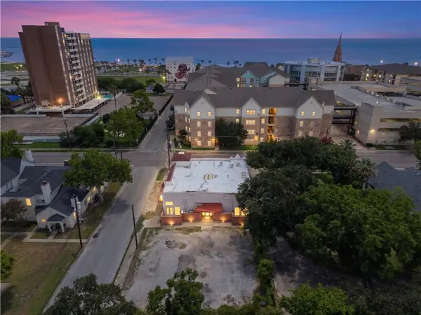 801 S Carancahua Street, Corpus Christi, TX 78401