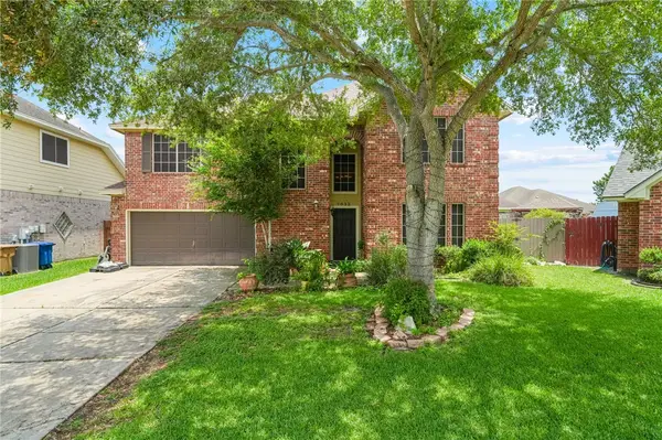 7032 Carmer Circle, Corpus Christi, TX 78413