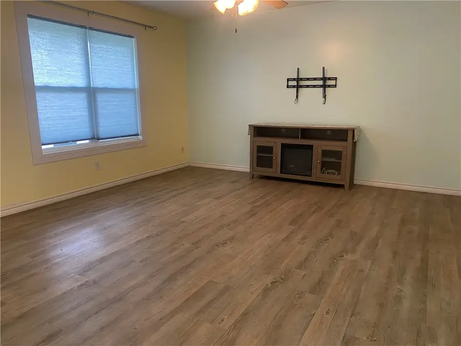 1110 N Doughty Street, Rockport, TX 78382 - #2