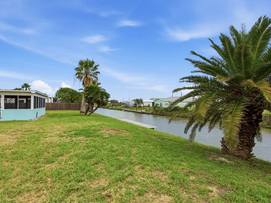 217 W Pompano, Rockport, TX 78382 - #1