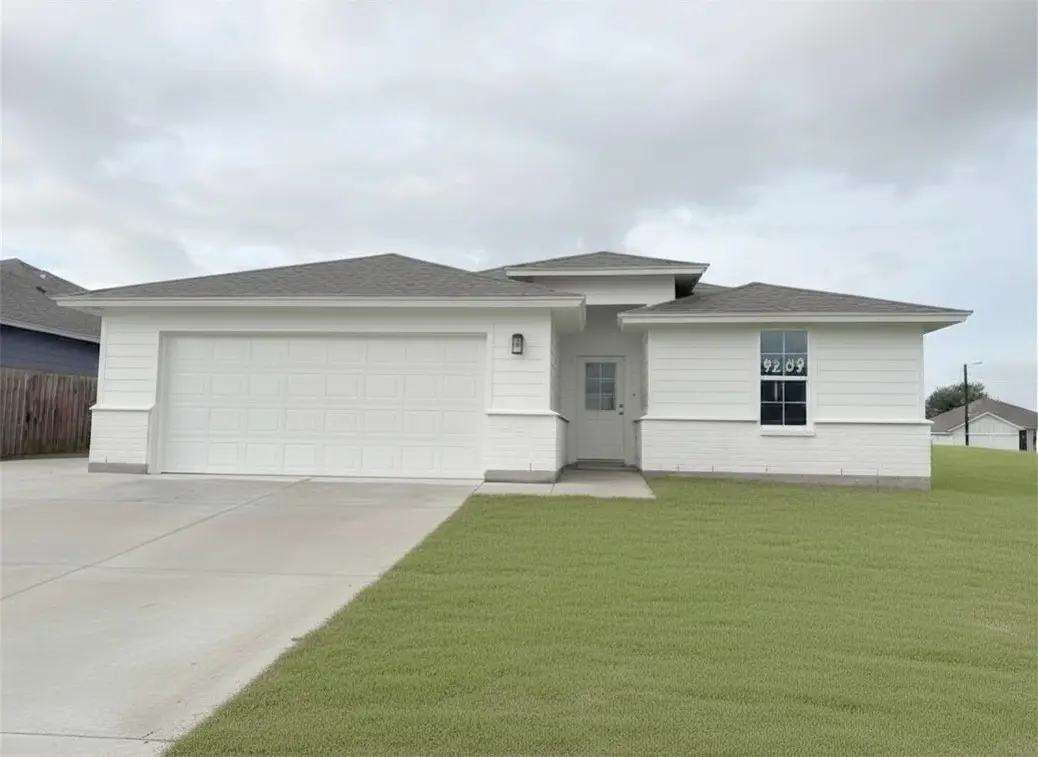 9209 Neena Drive, Corpus Christi, TX 78409 - #1