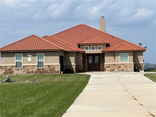 125 Dockside Drive, Rockport, TX 78382