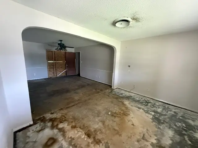 1322 W Palm Drive, Aransas Pass, TX 78336 - #3