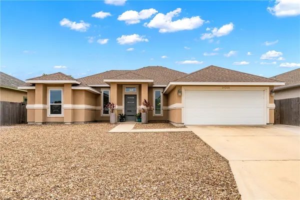 14205 Sea Pines Drive, Corpus Christi, TX 78418