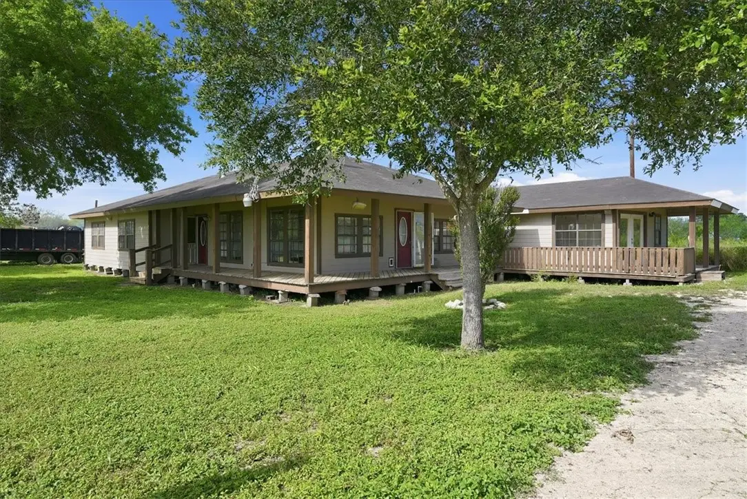 197 County Road 460, Alice, TX 78332 - #1