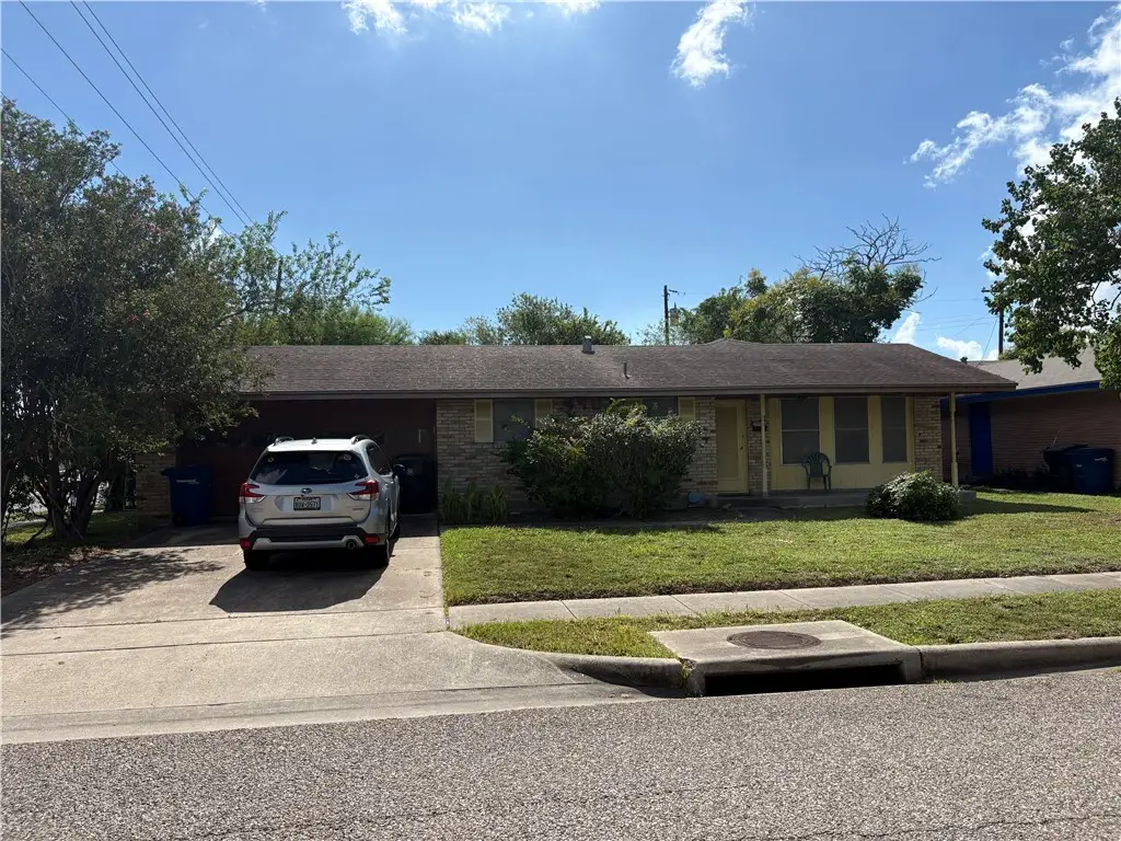 4902 Branscomb Drive, Corpus Christi, TX 78411 - #1