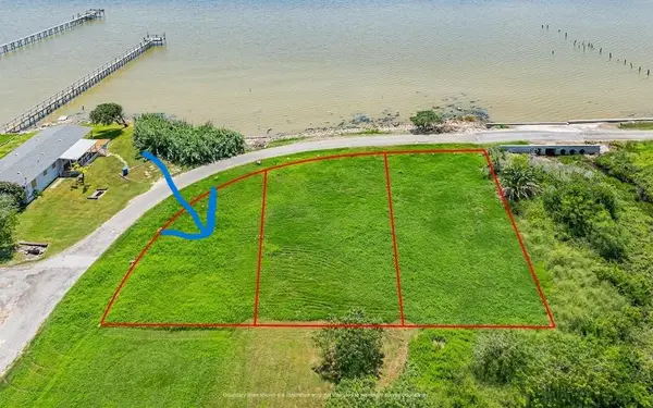 631 Copano Drive, Bayside, TX 78340