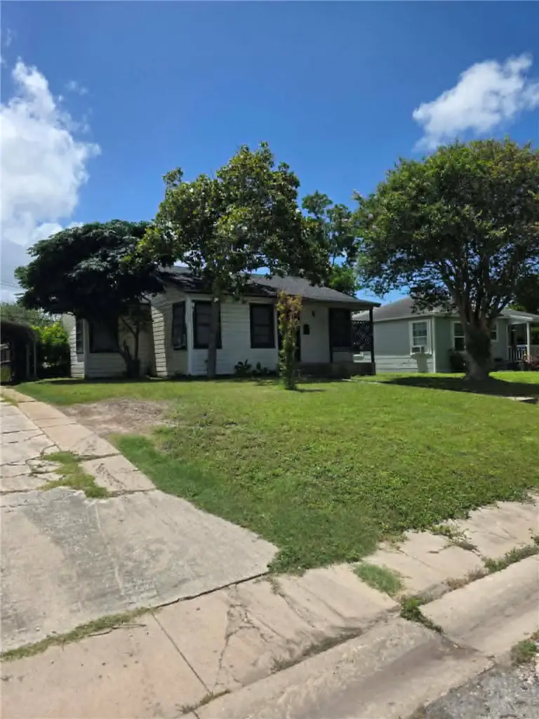 1237 Golla Drive, Corpus Christi, TX 78407 - #2