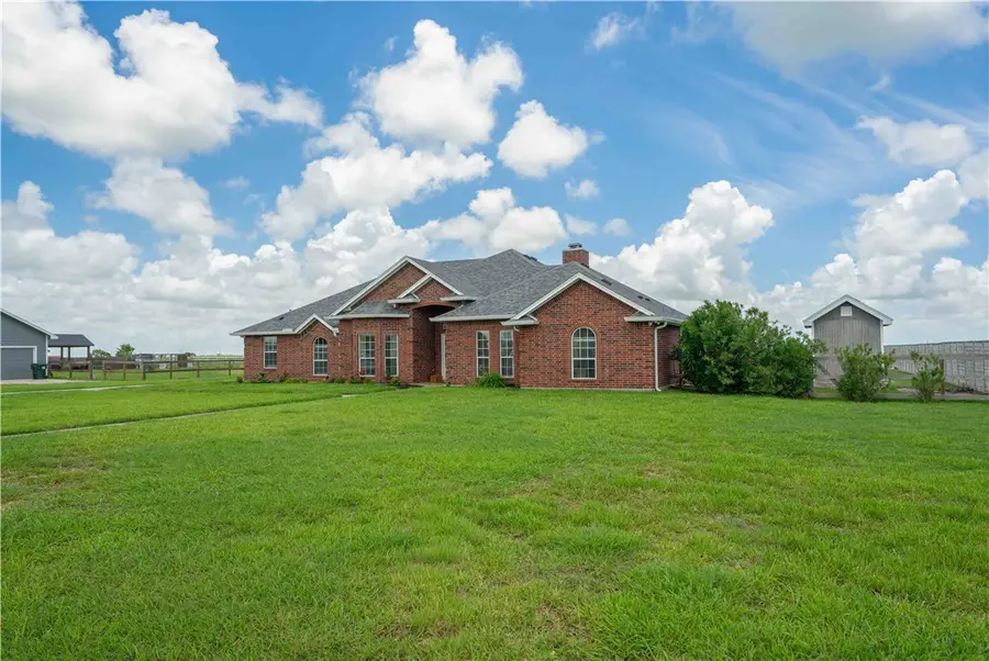 2414 Santa Maria, Corpus Christi, TX 78415 - #3