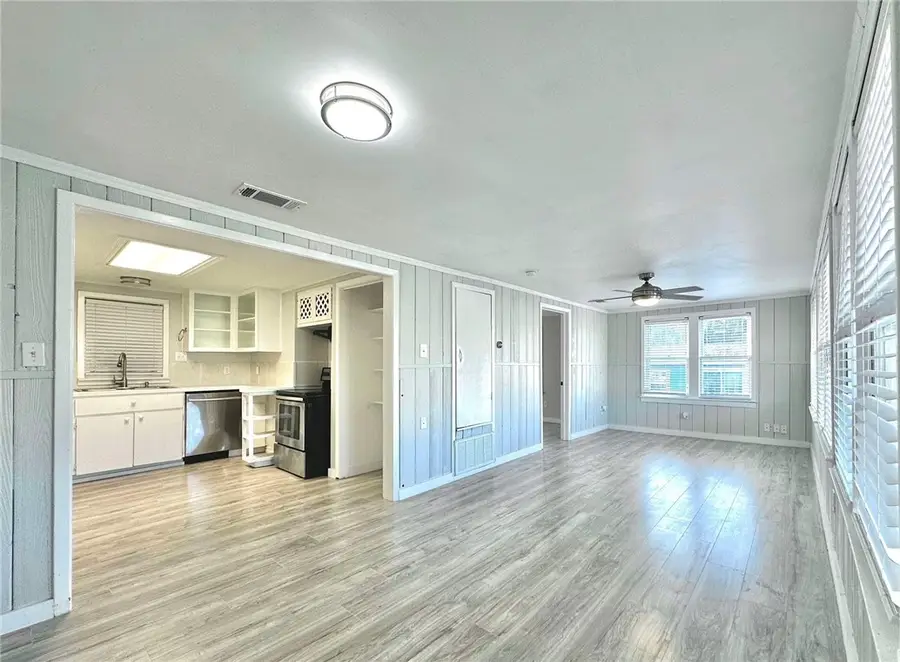 417 W Avenue A, Port Aransas, TX 78373 - #2