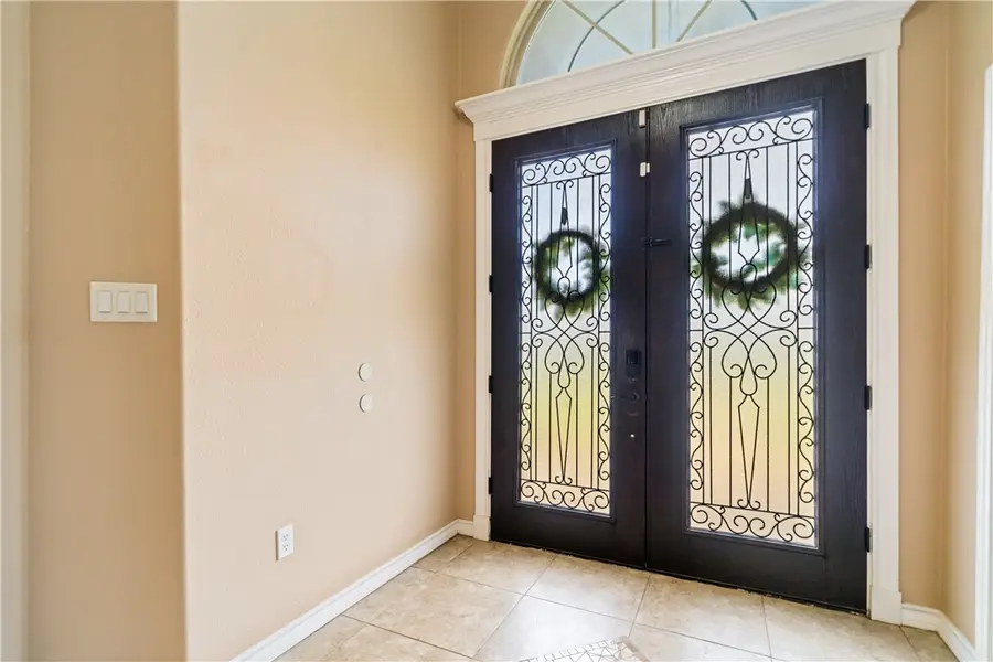 7514 E Lake Drive, Corpus Christi, TX 78414 - #3