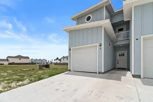 13981 Ports O Call Drive, Corpus Christi, TX 78418