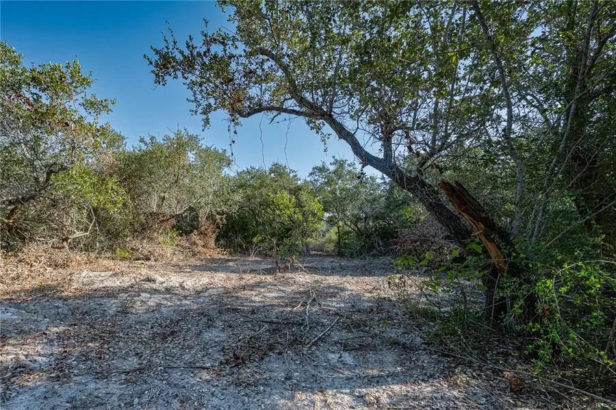 1501 Prairie, Rockport, TX 78382 - #3