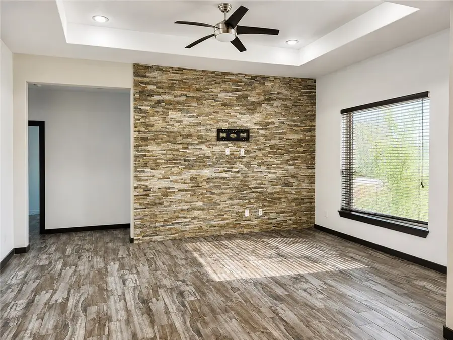 4668 N Us Highway 281, Alice, TX 78332 - #3