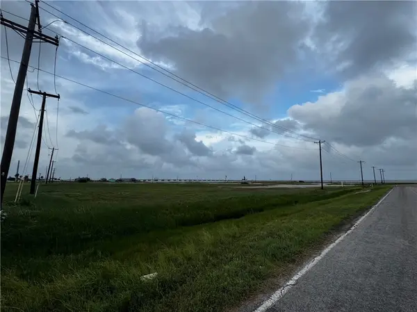 1429 Laguna Shores (tract Ii), Corpus Christi, TX 78418