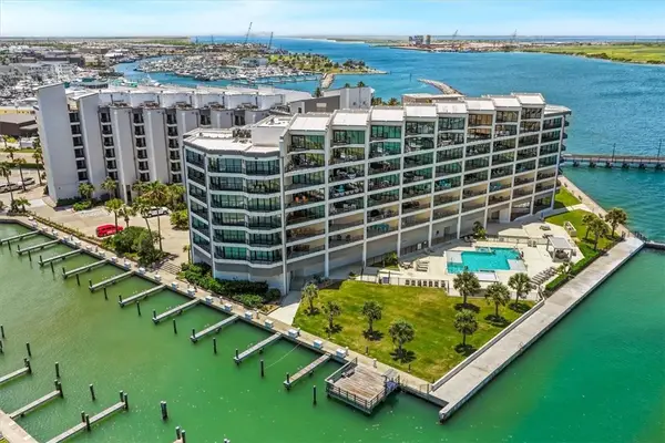 1000 N Station Street #104, Port Aransas, TX 78373