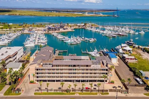 200 West Cotter Avenue #D-4, Port Aransas, TX 78373