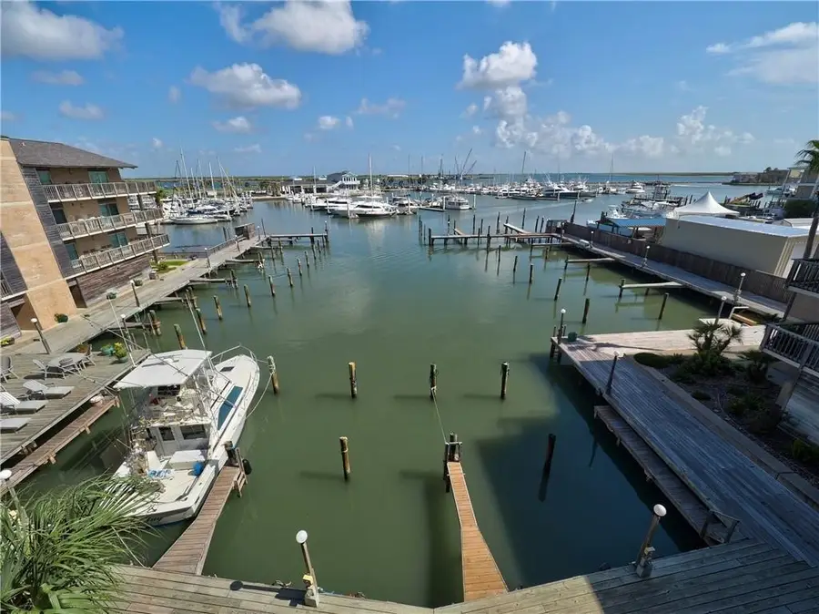 200 West Cotter Avenue #D-4, Port Aransas, TX 78373 - #3