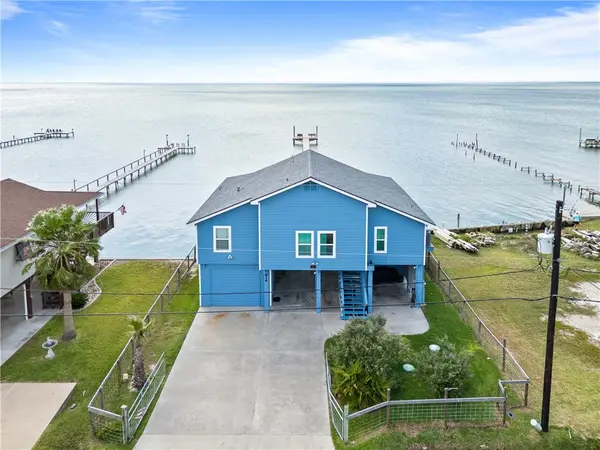 614 Copano Ridge Road, Rockport, TX 78382