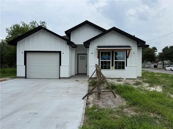 2925 Rogers Street, Corpus Christi, TX 78405