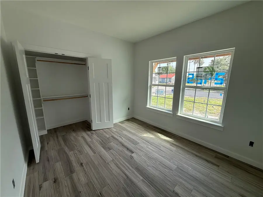 2925 Rogers Street, Corpus Christi, TX 78405 - #3