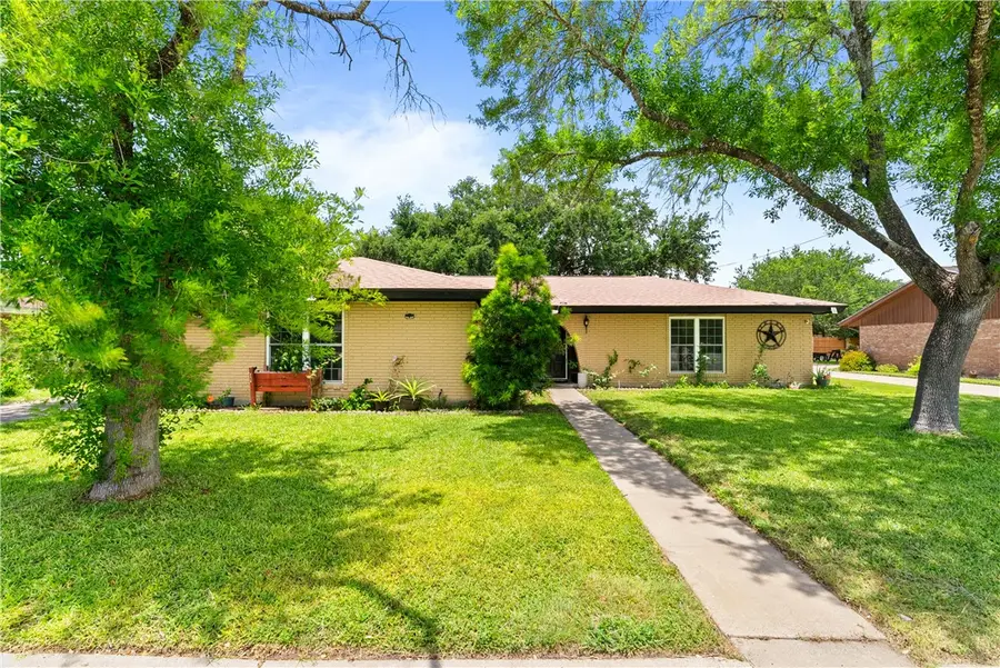 1817 Jerome Street, Kingsville, TX 78363 - #2