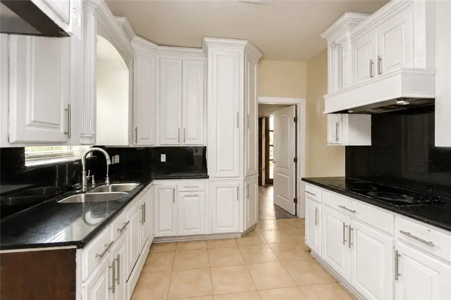 1045 S 13th Street, Aransas Pass, TX 78336 - #3