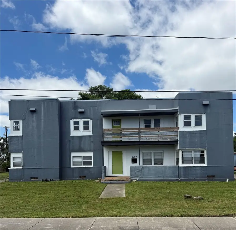 2107 16th, Corpus Christi, TX 78404 - #1