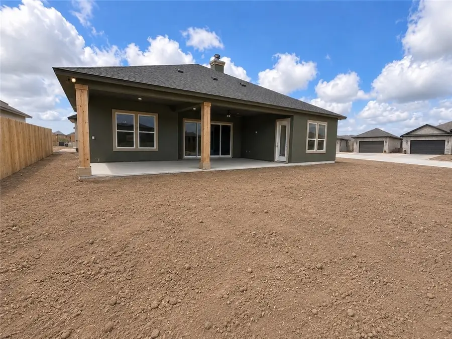 1401 Lois Chesney, Corpus Christi, TX 78415 - #2