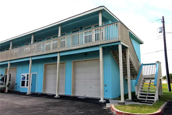 1809 Hillcrest #501, Rockport, TX 78382