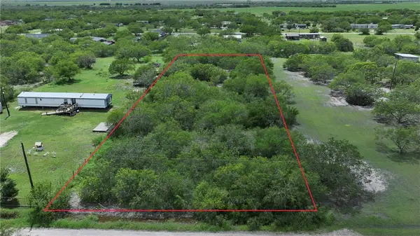 162 Rachal, Robstown, TX 78380